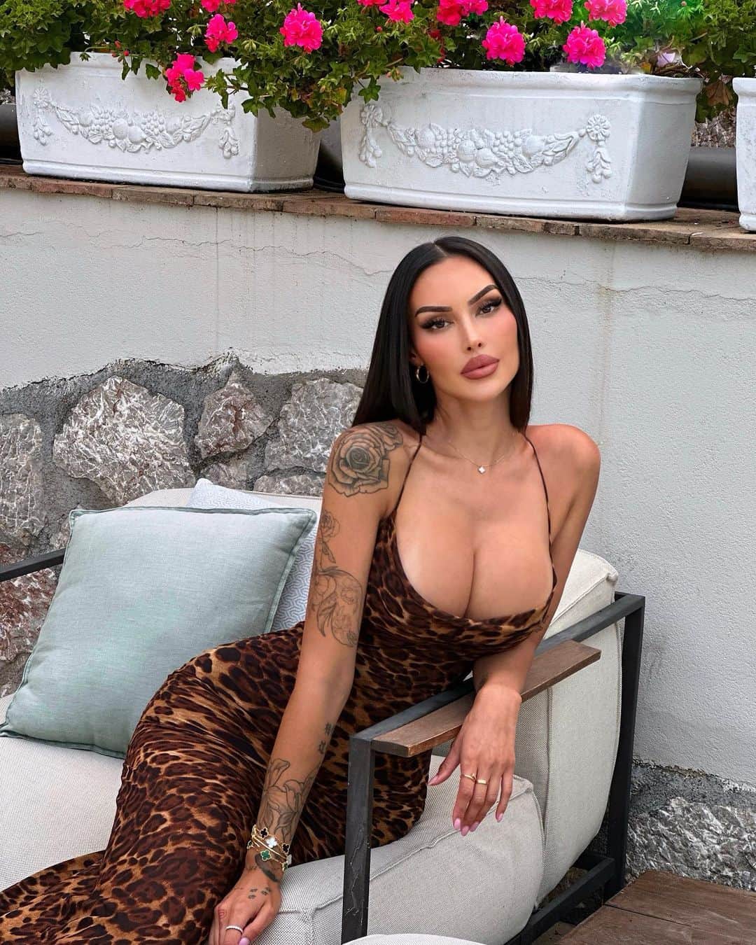 ANNELESE MILTONのインスタグラム：「Want you in my soul」