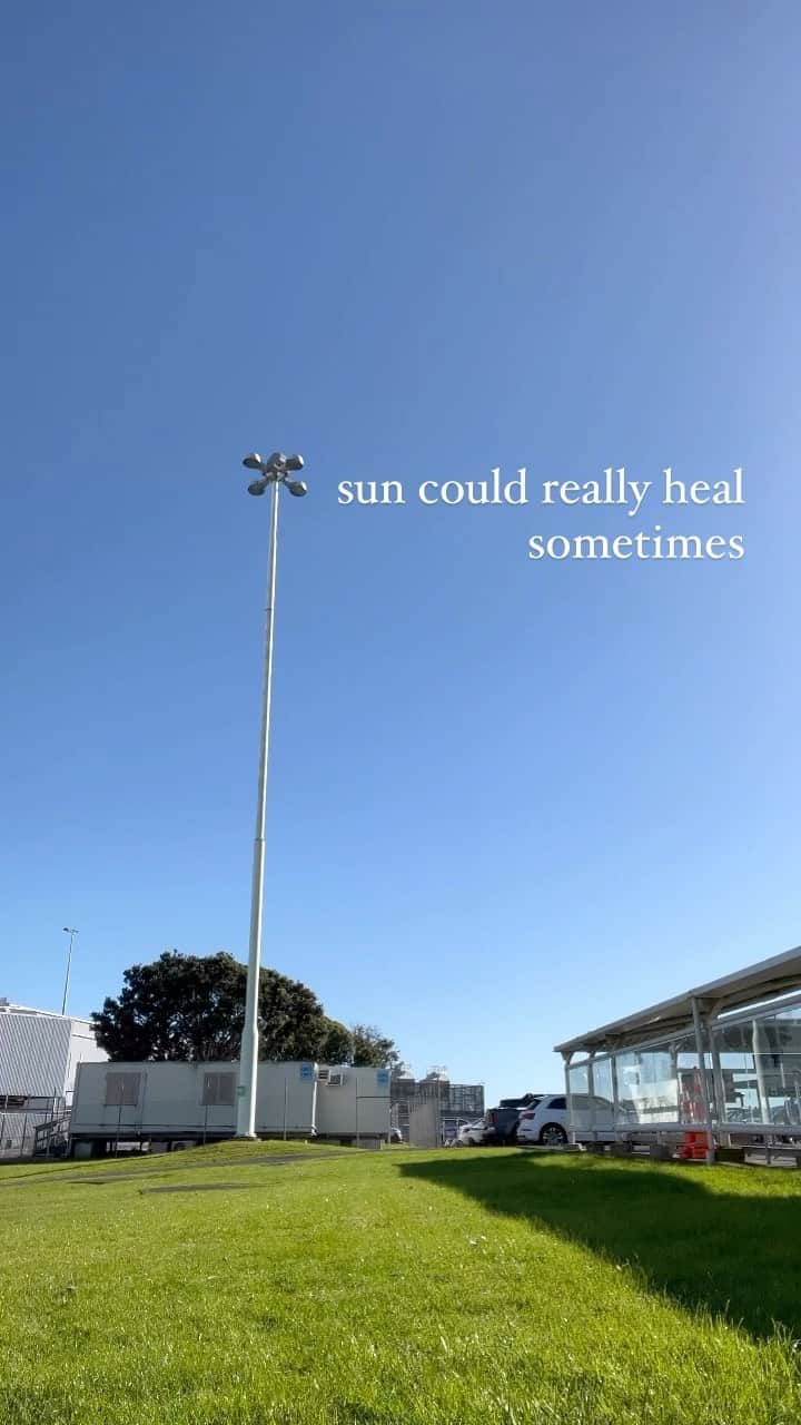 イェリンのインスタグラム：「☘️ hopefully」