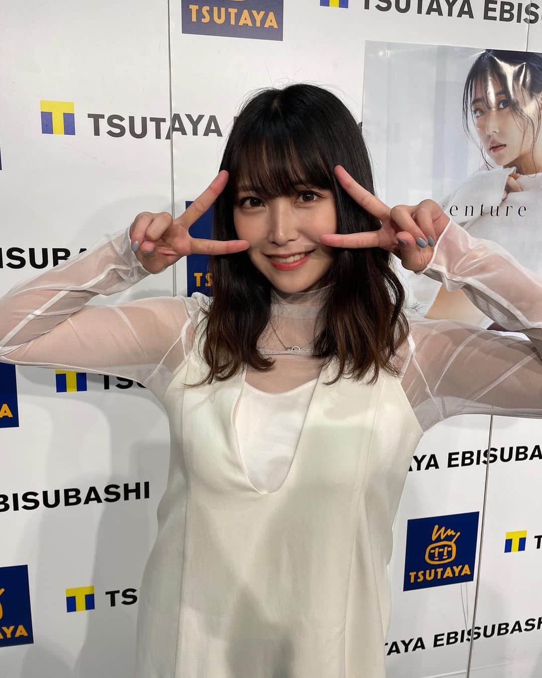 白間美瑠のインスタグラム：「昨日、今日と2日間！ 写真集発売記念イベントありがとうございました❤️‍🔥❤️‍🔥 みなさんから沢山パワーもらったよ！本当に大好きだーーー！！ もっともっと頑張ります☺️」