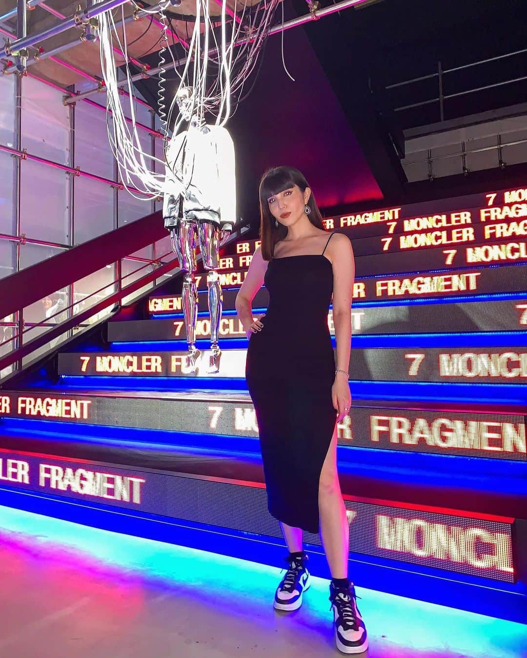 サマンサ麻里子さんのインスタグラム写真 - (サマンサ麻里子Instagram)「MONCLER SHIBUYA POP UP Thanks for having me 🖤  #monclershibuyapopup @moncler @moncler.japan」6月11日 15時37分 - samanthamariko