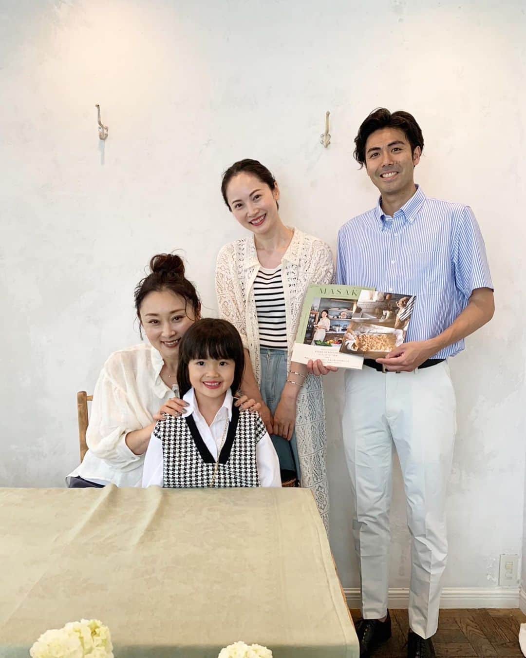 日高薫さんのインスタグラム (日高薫hidaka_kaoru_official)