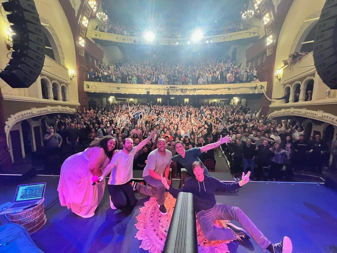 ドナルド・フェイソンさんのインスタグラム写真 - (ドナルド・フェイソンInstagram)「What a great night Seattle!!!」6月11日 15時51分 - donald_aison