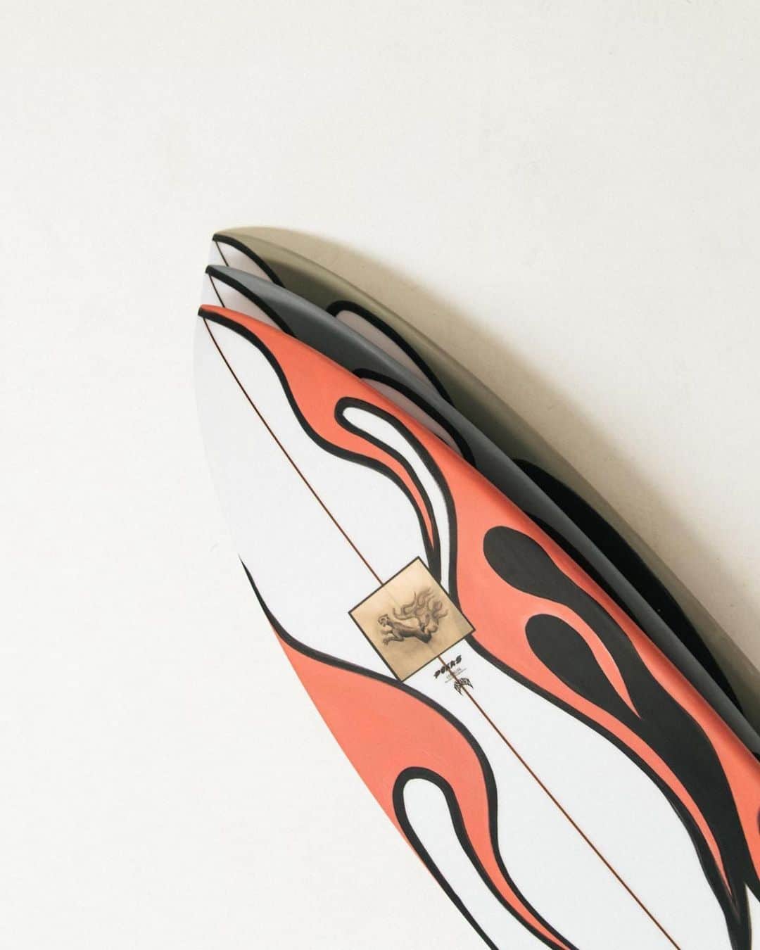 ロストさんのインスタグラム写真 - (ロストInstagram)「The colors of the Hyper Link ✨  @matt_biolos x @pukassurf exclusive collaboration 🔥  Performance in mind, not just “fashion or retro”.  @lostsurfboards @lostsurfboards_europe  #PukasSurf #Surfboards #LostSurfboards #LostSurfboardsEurope #PukasFactory」6月12日 2時45分 - lost9193