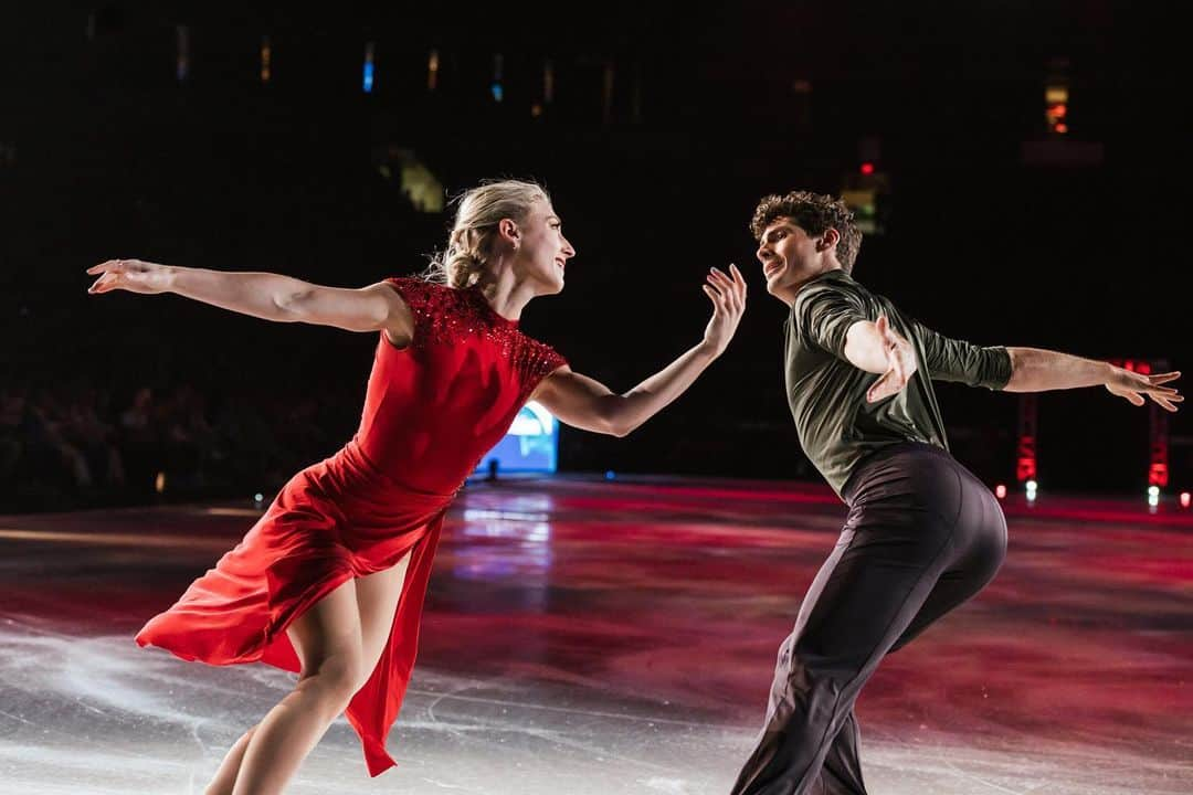 ポール・ポワリエさんのインスタグラム写真 - (ポール・ポワリエInstagram)「another @starsonice in the books • thanks to @cccollections2 for the amazing country boy get-ups, and to our champion line dancing pardners @55satoko & @jasonbskates  • 📸: @timothynguyenphoto / @theprpress」6月12日 1時27分 - pauldpoirier