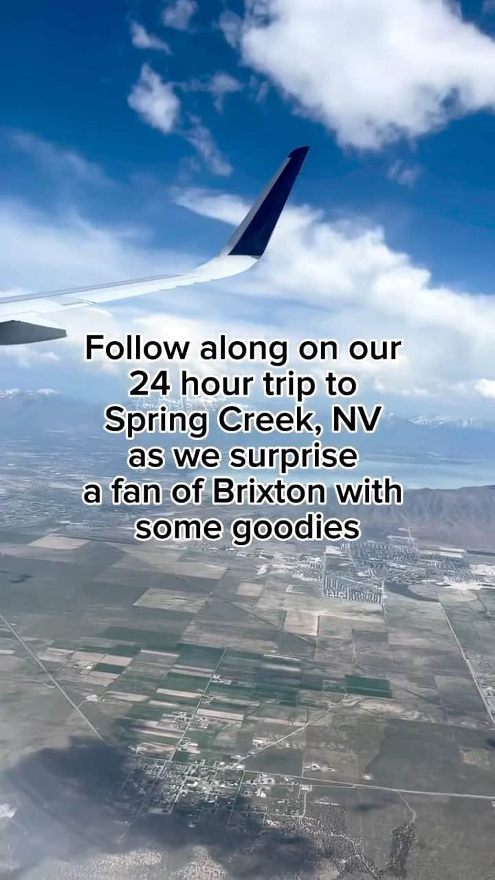 ブリクストンのインスタグラム：「A student from Spring Creek, Nevada was assigned a project to choose his favorite brand and write a letter telling them why. After we received Rhett’s letter, we were reminded what inspires us. We decided to surprise Rhett on his last day of school with a box of goods and a @fender guitar, as that was his favorite collaboration. Thanks for letting us drop in!」