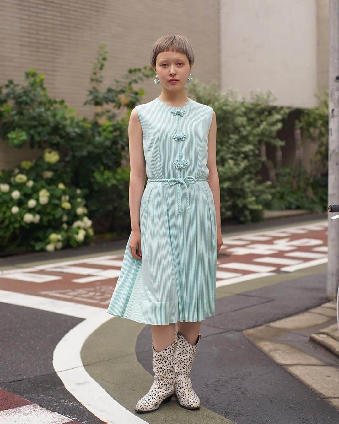 PUNK CAKEさんのインスタグラム写真 - (PUNK CAKEInstagram)「🍀NEW ARRIVAL🍀 ☑︎ china button stripe dress  Now on sale ➡︎ ONLINE STORE   model / @momooka_koyoi」6月11日 17時45分 - punk_cake