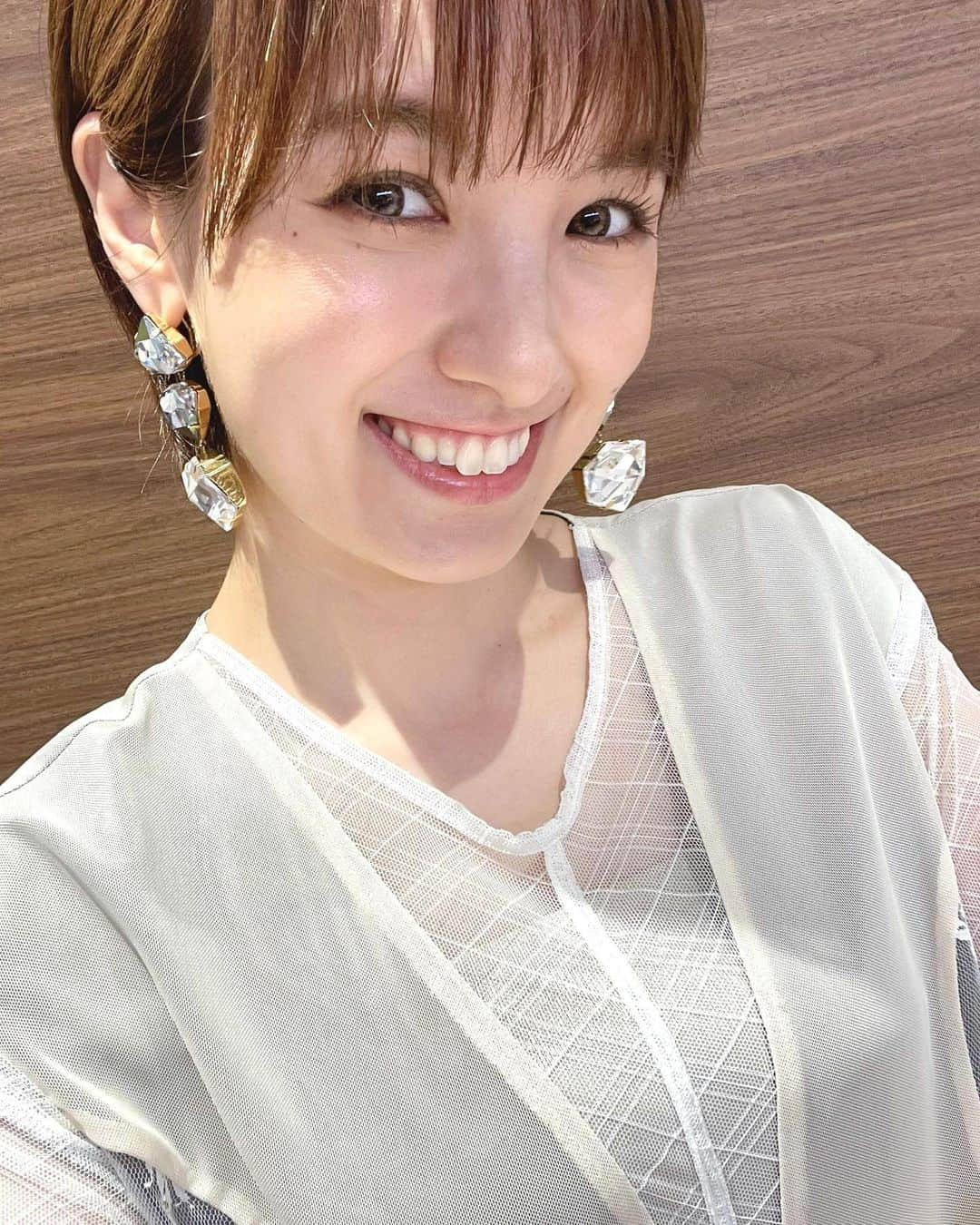 南明奈さんのインスタグラム写真 - (南明奈Instagram)「プチブランチ衣装✨ 5〜8枚目は来週の衣装だよ☺️ 来週も観てね✨  写真1・2枚目 セットアップ @lily_brown_official ピアス @blueta1handmade 靴 @randa_pic  写真3・4枚目 セットアップ @rosebud_official_ ピアス @do_la.official ネックレス @__ripsalis__ サンダル　 @randa_pic  写真5・6枚目 トップス @jeshofficial_ スカート @limue_official ピアス @popy_k サンダル @dianashoespress  写真7・8枚目 ワンピース @ezick.ec.official ピアス @abiste_official サンダル @reedit_official」6月11日 18時04分 - akinaminami