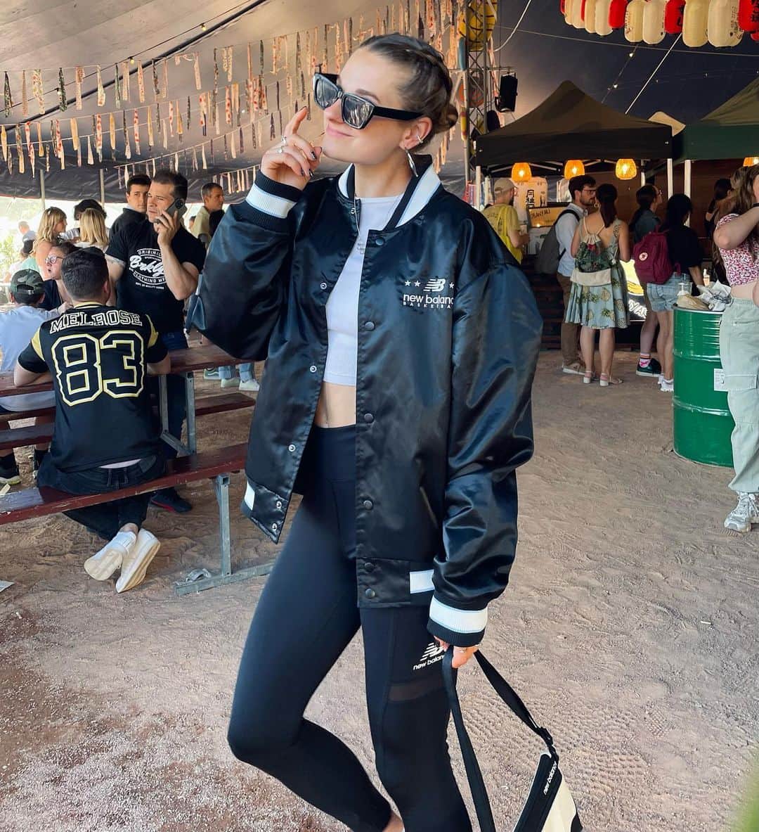 ラウラ・デ・ウィットさんのインスタグラム写真 - (ラウラ・デ・ウィットInstagram)「The only festival I’ll go to 😝」6月11日 18時13分 - lauradewitte