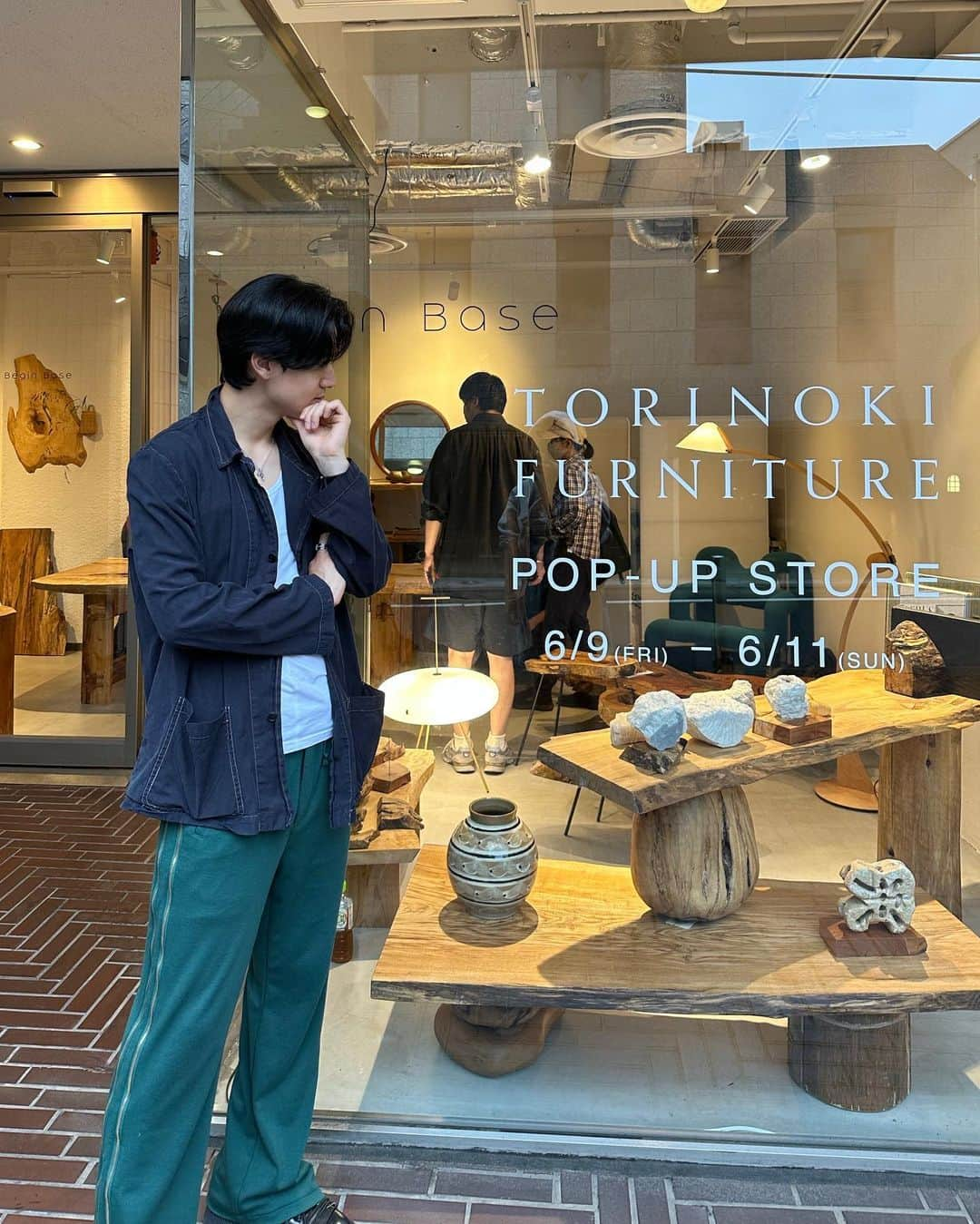 武内駿輔のインスタグラム：「いつもお世話になっている、@torinoki_furniture さんの東京POP UP🪵 @ki8md1130」