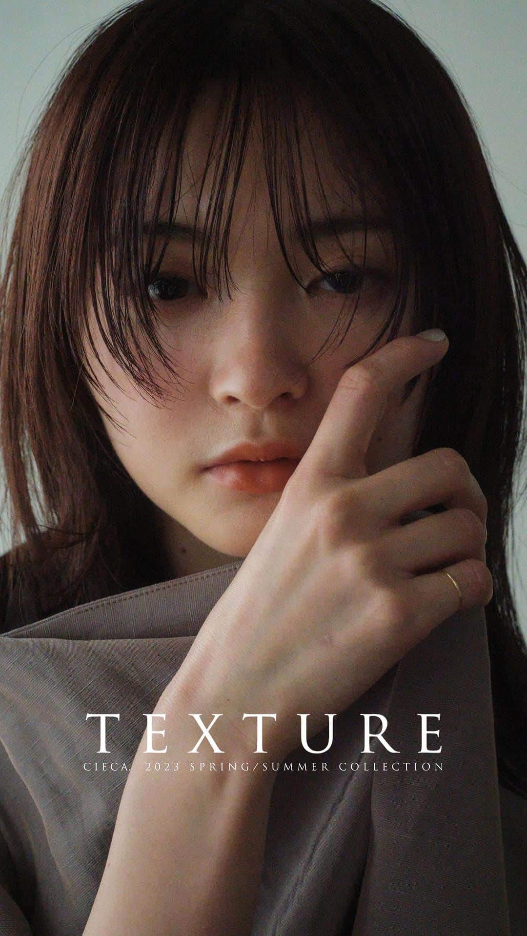 野口和弘のインスタグラム：「CIECA. 2023 spring/summer collection ⁡ 『TEXTURE』 ⁡ ⁡ hair  @cieca.noguchi  ⁡ make  @cieca.omc ⁡ camera/direction  @cieca.nomoto  ⁡ support @cieca.hair  ⁡ ⁡ #CIECA. #2023 #spring #summer #collection #texture」