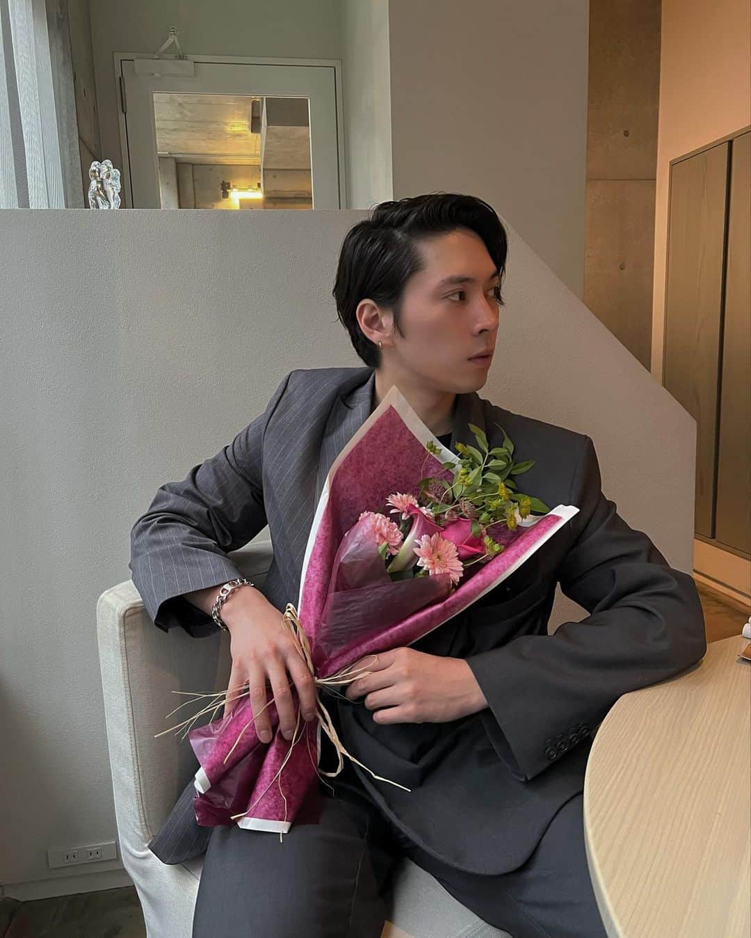 榿澤涼太のインスタグラム：「. . . 🍽️🍷💐🇫🇷 . . #memory」