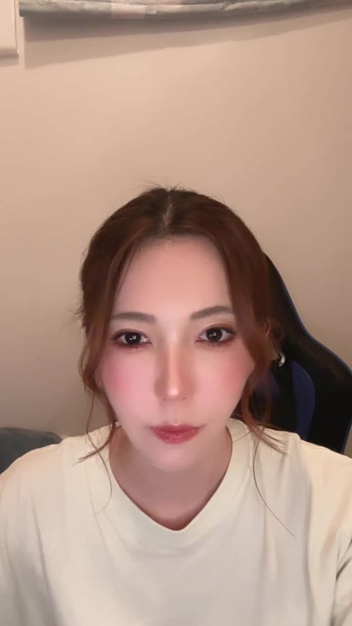 のインスタグラム：「18時から15周年記念のクラウドファンディングを開始しました！ ぜひご支援、ご協力お願いします🙇 ストーリーにURL貼ってあるのでチェックしてね☺ 海外の方も支援できるプランがあるのでチェックしてみて下さい☺  #クラウドファンディング #クラファン #15周年 #宜しくお願いします  #波多野結衣 #波多野结衣」