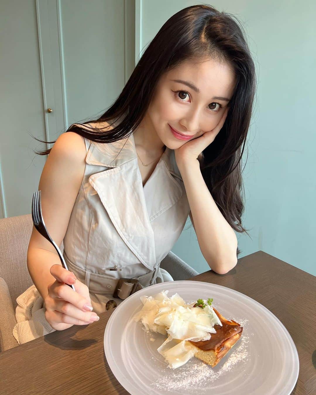 長沼南帆のインスタグラム：「コンタクトを変えました😆  #カラコン #アイジェニック」