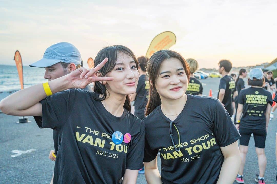 勝俣水稀のインスタグラム：「ㅤㅤㅤㅤㅤㅤㅤㅤㅤㅤㅤㅤㅤ ㅤㅤㅤㅤㅤㅤㅤㅤㅤㅤㅤㅤㅤ 5.28 THE PEG SHOP VAN TOUR FINAL✔️ ㅤㅤㅤㅤㅤㅤㅤㅤㅤㅤㅤㅤㅤ たくさんのクルーと走って 飲んで食べて 楽しい時間でした😆🫶 ㅤㅤㅤㅤㅤㅤㅤㅤㅤㅤㅤㅤㅤ 湘南好きだな〜 ㅤㅤㅤㅤㅤㅤㅤㅤㅤㅤㅤㅤㅤ 📷 : @anemone109」