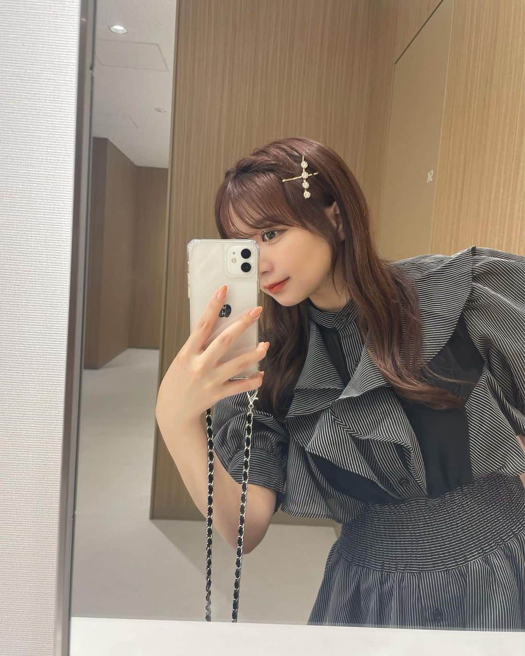 太田彩夏さんのインスタグラム写真 - (太田彩夏Instagram)「・ 前髪アレンジしてみた🪄🖤  #ske48 #idol #現地でトーク会 #握手会  #好きになっちゃった #私服 #前髪アレンジ」6月11日 21時02分 - ayamelody0817