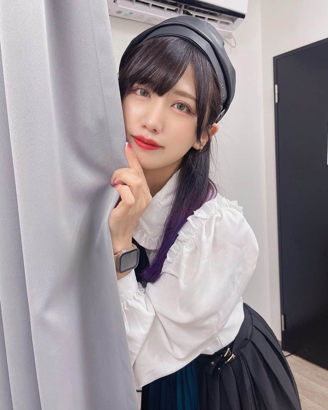 のインスタグラム：「服着ててもかわいいでしょ😡♡  #鈴原優美 #ゆぅみん #鈴原優美売れそう #アイドル #ライブ #バンド #82刑  #グラビア #グラビアアイドル #大阪 #osaka #京都 #モデル #カメラ #撮影 #ポートレート  #水着　#ビキニ　#sexy #idol #舞台　 #自拍 #模特 #粉我 #可愛 #얼짱 #얼스타그램」