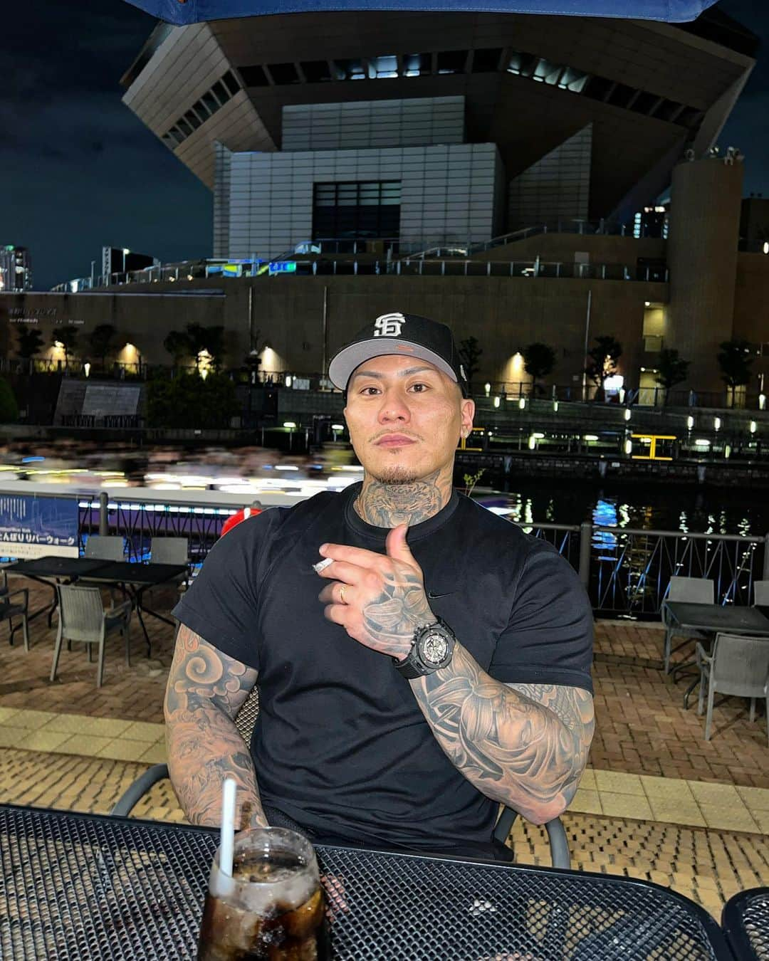 中村直輝さんのインスタグラム写真 - (中村直輝Instagram)「#training#fitness#workout#gym#muscle #bulk#diet#tattoo#japanesetattoo#physique#bodybuilding   来週から本格的に減量 二年ぶりに自分の身体と精神の極限地まで 楽しくやる 楽しんで自分の筋肉を完成させる。」6月11日 21時06分 - _naokinakamura_