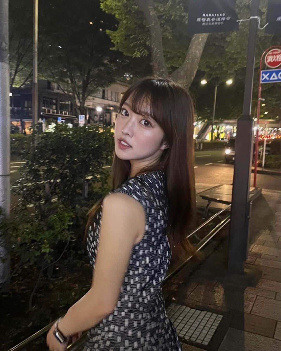 川畑綾理のインスタグラム：「何枚目が好き？  .」