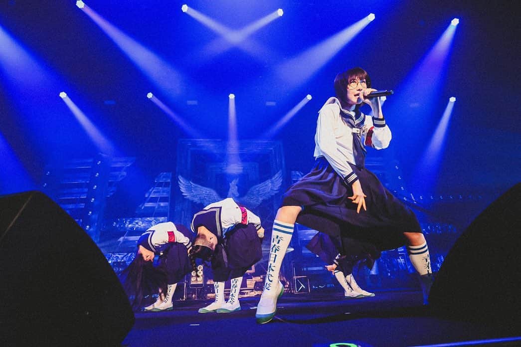 新しい学校のリーダーズさんのインスタグラム写真 - (新しい学校のリーダーズInstagram)「LOVE MUSIC FESTIVAL 2023!!!❤️‍🔥 THANKYOU ‼️  2023.6.11「LOVE MUSIC FESTIVAL 2023」 はみ出し枠⚡️新しい学校のリーダーズ at ぴあアリーナMM  <SETLIST> 1. 青春を切り裂く波動 2. オトナブルー 3. NAINAINAI 4. 最終人類  photo 白石達也   #新しい学校のリーダーズ #atarashiigakko #lovemusicfestival2023 #lovemusic」6月11日 21時14分 - japan_leaders