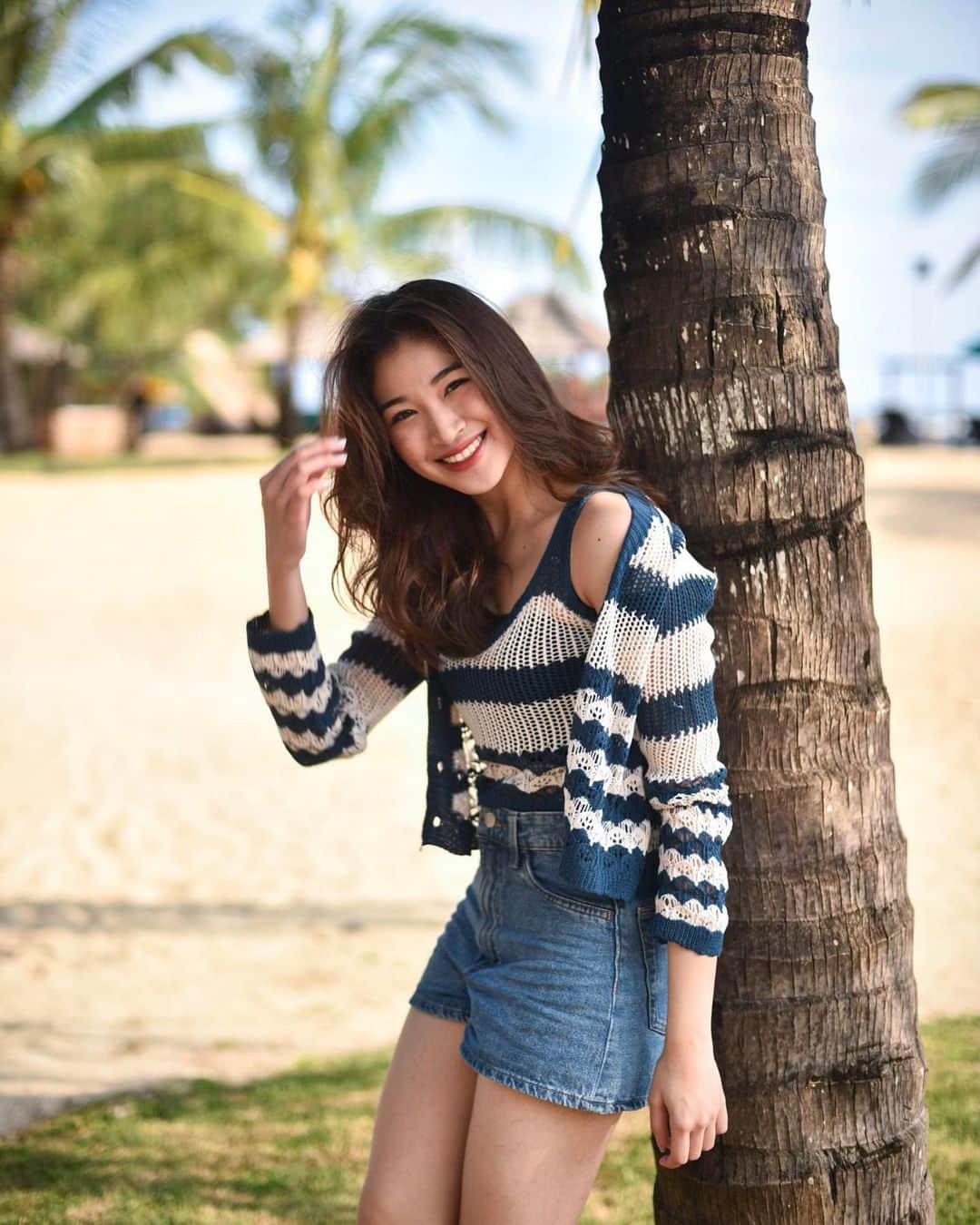 シャニ・インディラ・ナティオのインスタグラム：「Lombok🌴🥥」