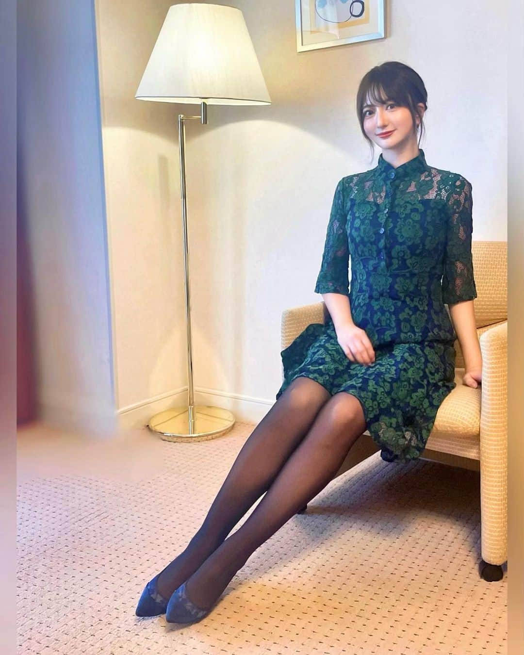 羽田優里奈さんのインスタグラム写真 - (羽田優里奈Instagram)「. . ▷ワンピース👗 #libbyandrose   ˗ˏˋ 今週のお知らせ ˎˊ˗  🌸 ＭＢＳ『あれみた！？』 6/12(月) 23:56〜 #見取り図 さんのコーナー "恋愛応援プロジェクト" に出演します📣  女性を落とすトーク術を学んできた一般男性達が、 練習の成果を試す 相手役をしてきましたよーっ！🙋‍♀️  私からは話を切り出してはいけなくて、 普段はインタビューする側が多いので、 とても新鮮でした！笑  参加男性の皆さん 真摯に向き合って下さり、 とても応援したくなる方ばかりでした🙌 (ちなみに彼らと恋をしたい女性も 番組ＨＰで募集中です✨)  🌸 ラジオ関西 『としちゃん・大貴のええやんカー！やってみよう！！ 』 6/12(月)19:30〜 元フジテレビアナウンサー#田中大貴 さんと、 #林歳彦 さんがパーソナリティを務める ラジオ番組のゲストに呼んでいただきました✨  🌸 サンテレビ『あんてなサン』 6/11(日) 22:00〜 再6/12(月)8:00〜 関西を中心に活躍する企業をリポートしました！💪  🌸 J:COM『LIVEニュース神戸・宝塚』 毎週 木曜日キャスターです。 6/15(木)は 宝塚の情報をお届けします。 . . 関西のハダラーの皆さま！笑 お時間合いましたら是非ご覧ください☺︎ . . . . . . . . .  . . . . . #今ハマってるものはスラムダンクとおでん　 #関西 #大阪 #兵庫 #mbs #毎日放送 #あれみた  #関西タレント #ラジオ関西 #ラジ関 #サンテレビ #jcom #リポーター #キャスター #タレント#舞夢プロ  #ワンピースコーデ #ドレス #ワンピース #レースワンピ  #骨格ストレート #骨ストコーデ  #高身長女子 #170cm #衣装」6月11日 21時49分 - hadayurina_