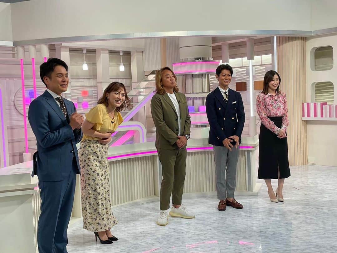 須藤駿介のインスタグラム：「. every静岡SUNDAYからの KICKOFFSHIZUOKAをご覧いただきありがとうございます😊  ユーモアたっぷり北澤豪さん！スタジオが笑に包まれました😂  そしてJ2県勢チーム全勝！ ナイスな週末です🔥⚽️🍺 . #everyしずおかsunday  #kickoffshizuoka  #北澤豪　さん」