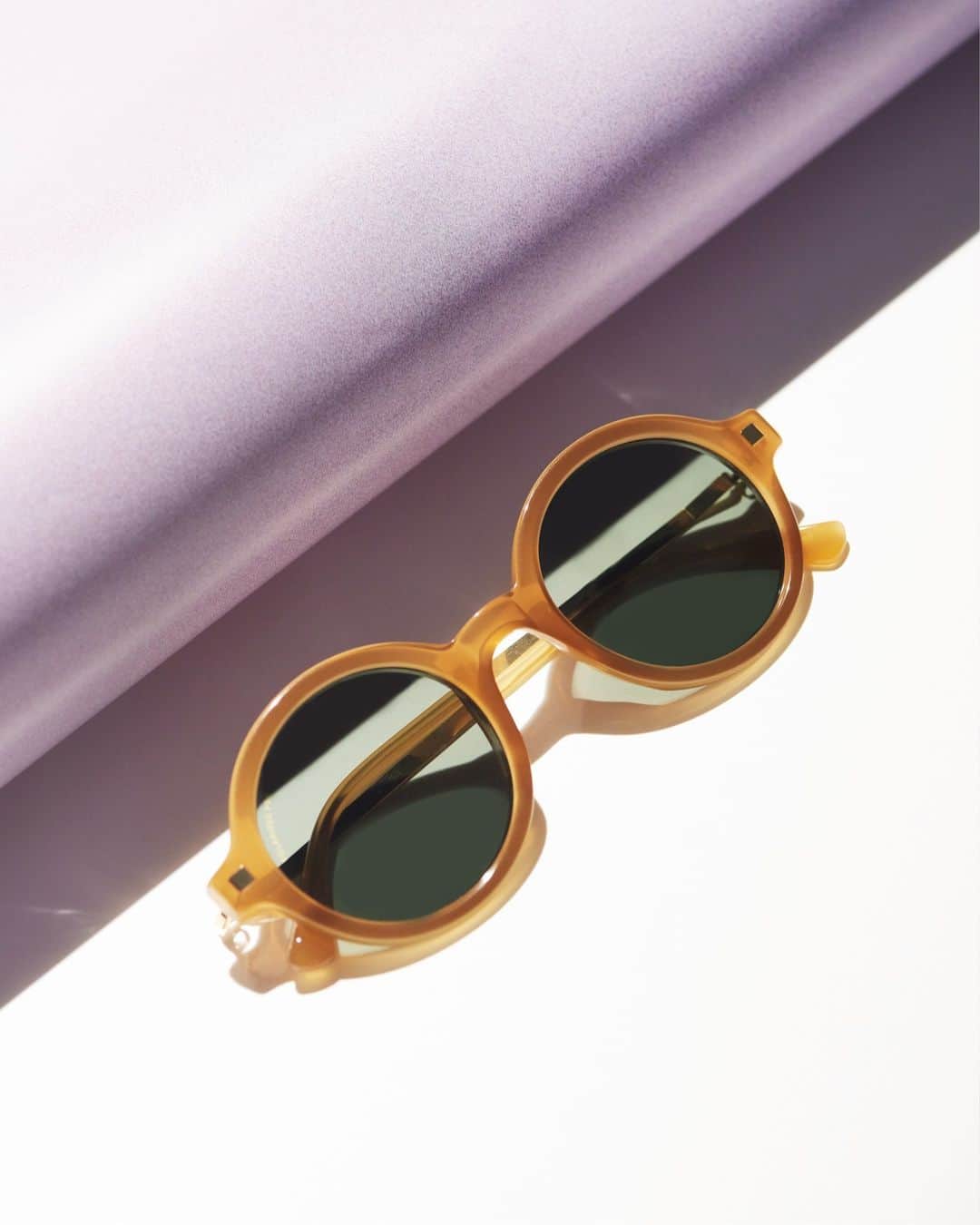 MYKITAのインスタグラム：「Rest your eyes this summer in POLARIZED PRO lenses  ESBO in Brown Dark Brown/Glossy Gold with Polarized Pro Green lenses  Find more polarized styles in our sunglasses edit via link in bio」