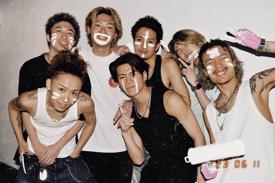鈴木大二朗のインスタグラム：「渋谷店1．2年目 ペンキ好きっ隊w」