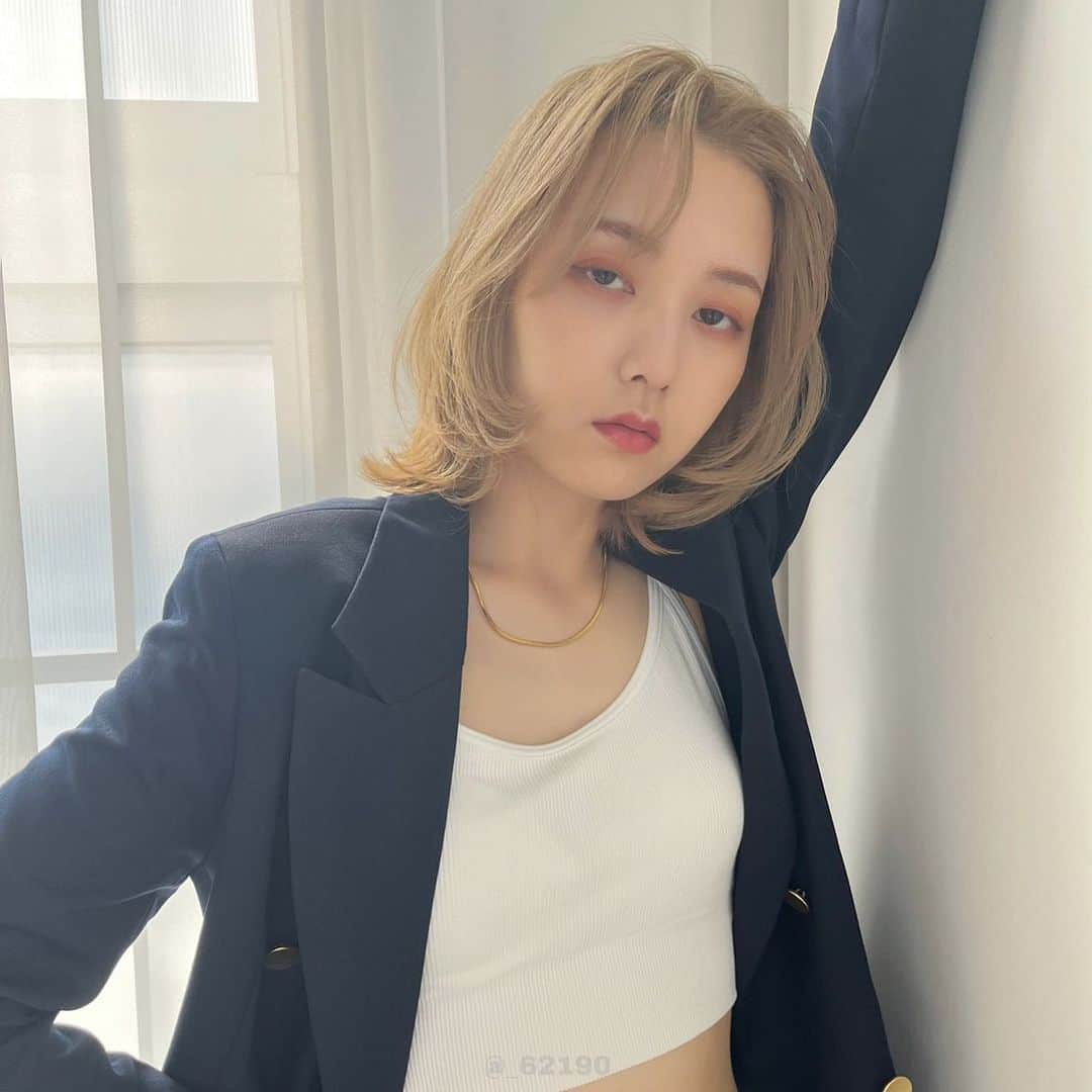 西村映美のインスタグラム：「✂️ @gigi_sho1119  #関西サロモ #サロンモデル」