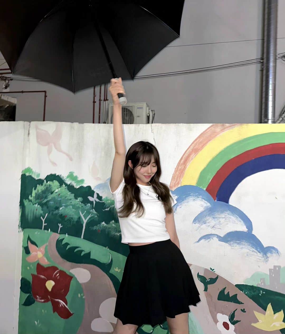 ダへ さんのインスタグラム写真 - (ダへ Instagram)「🩷🩷☂️」6月11日 22時21分 - dahye0612