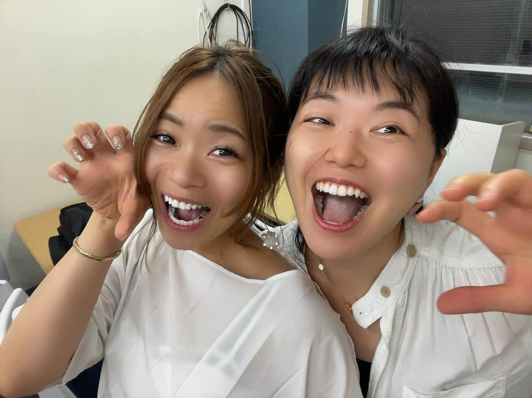 山田さくらさんのインスタグラム写真 - (山田さくらInstagram)「浅草支部お勉強会‼️ 支部長やってます😆😆  【📊✨初心者から親世代まで学べるIMオンライン学校の広報活動または生徒募集のご案内📊✨🌈】 🌸デモトレード無料練習会も随時開催してます。  zoomもしくは六本木駅周辺カフェ  🌸参加費🌸 無料  🌸時間🌸 30分くらい予定  ﾟ･*:.｡. .｡.:*･゜ﾟ･*:.｡. .｡.:*･゜ﾟ･*:.｡. .｡.:*･゜  最近よく耳にする『投資』 あなたはどんな風に思いますか？  怖い、お金がなくなってしまう、いいように丸め込まれるなどマイナスをお持ちの方多いのではないでしょうか？  私は以前預ける系の『投資』をやり気付いたらその会社が飛んでしまってましたw預けておくだけで半年後、1年後〇〇%にお金が増えると言われ気付けばあれれ？？  そんな私が辿り着いたのは  『全世界60万人の生徒が学ぶ、オンライン投資スクール』  『プロのトレーダーから24時間学べるサブスクオンラインスクール』  10年以上仲良くしていただいている経営者の方の紹介で、このスクールに入学することになりました。月々お月謝はかかりますが、他のどこよりも安くて、安心できる、お友達ができる、自分のやり方次第では『億トレーダー』も夢じゃない！  月々のお月謝が全く気にならなくなります。  サポート体制も充実してて、日本各地にお知り合いができてzoomを通じて同じ時間を共有できるんです^ ^  主婦、ママさんがとっても多いのも嬉しい〜 もちろん経営者や実業家や弁護士やナースやOLや会計士や人の夢を叶えたい人などなどたくさんの出会いもあり嬉しい〜  ランチやカフェに行ったり、エステ行ったり、お買い物したり、少し余裕ができると心も穏やかになって優しくなれたり。旦那さんのお給料を使うのを悪いなぁと思うこともありません♡あなたが生み出したお金なんですもの。  この世はお金！…だけではないですが、あるに越した事はないと思いませんか？  📊✨デモトレード無料練習会も随時開催してます。📊✨時間は30分ほど頂いております。  もっと大きい規模、全国の方たちと集まる日もあるんです☆  たくさんの方とお会いしてみて下さいね。 分からない事、ちょっとしたコツなど直接お会いする大切さと気持ちも前向きになれてさらに上達します☆  個人事業主さま、店舗様必見！ 自分のお店やお仕事のホームページをご自身で作ってみませんか？ こんなこともやってます。 これはなんと無料〜嬉しすぎます。 これ以外にも無料特典が盛りだくさんで色々とやってくださる方々に溢れてます〜 もっともっと良さを伝えたい！ 文章だけではお伝えにくいし、伝わりにくいのが残念です☆ 会ってお話し聞いてもらったら、良さが分かってもらえると思います！  20代、30代、40、50代でお友達ができるとは… そこも大きなメリット^ ^ 大きな一歩踏み出してみませんか？  体験会・相談会を随時30分ほど開催します〜 気になる方必見❗️  お問合せお待ちしています。 あなたの目で耳でしっかりじっくり見てもらって決めてください〜 しつこい勧誘やお電話も差し上げませんのでご安心ください^ ^  あなたにお会いできる日を楽しみにしていますよ♪ 最後まで読んでいただきましてありがとうございました m(_ _)m  #物販 #物販ビジネス #物販初心者 #副業さがしてます #副業始めました #在宅ワーク #在宅ワーク募集 #在宅ワーク始めました #せどり #せどり初心者 #副収入 #テレワーク #ポイント投資 #転職したい #ネットビジネス  #ネットビジネス副業 #スクールインフルエンサー #トレード #稼ぐ」6月11日 22時32分 - sakura.yamada0414