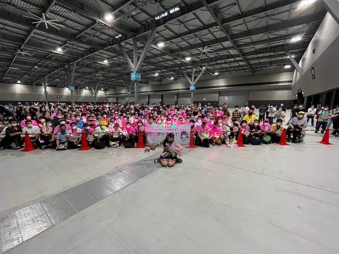 平野百菜さんのインスタグラム写真 - (平野百菜Instagram)「最後のトーク会・握手会が終わりました。 すごくさみしかったけど、それでも1人1人の目をみて感謝の気持ちを言えてよかった💗 一生忘れられない大切な宝物をありがとう💖💖  6月30日までよろしくね☺️  #ske48 #トーク会 #握手会  #もも係 #アイドル衣装 #06」6月11日 22時34分 - morimori180905