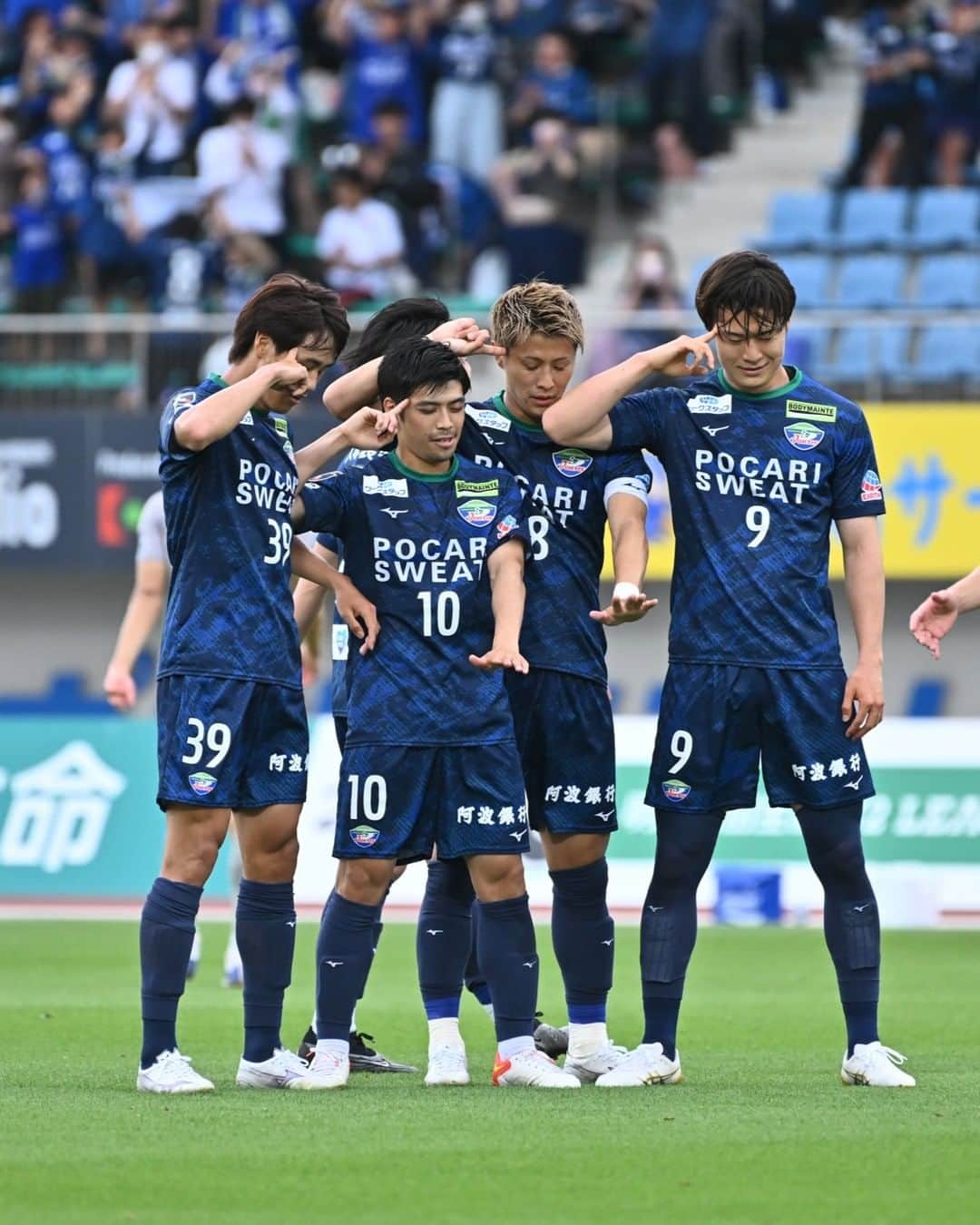 徳島ヴォルティスのインスタグラム：「👉👉👉👉  #徳島ヴォルティス #vortis #Jリーグ #football」