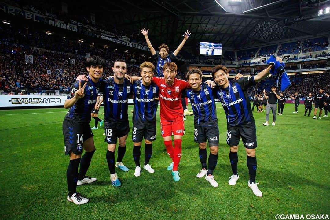 ガンバ大阪さんのインスタグラム写真 - (ガンバ大阪Instagram)「⁡ ✌️😛🙌 ⁡  #ガンバ大阪 #GAMBAOSAKA #🔵 #⚫️  #BETHEHEATBETHEHEART  #ガンバ写真部 #📸 #Jリーグ #jleague #パナスタ」6月11日 22時53分 - gambaosaka_official