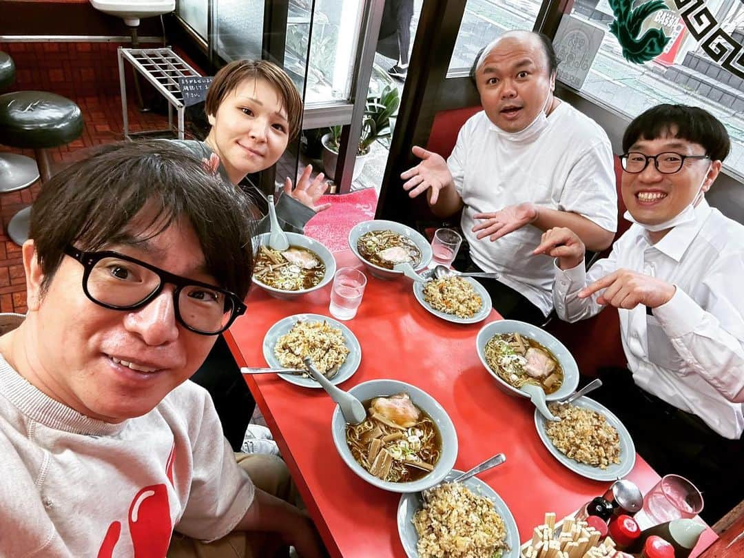 濱口優のインスタグラム：「#町中華 #ラーメン　#チャーハン」