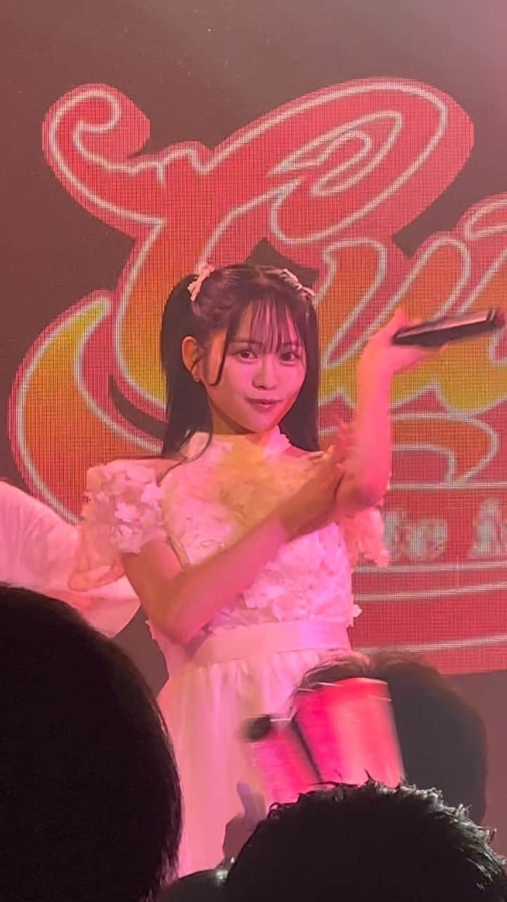 上水口姫香のインスタグラム：「幸せのガチ恋口上だっだぁあ！！！！ 何日間も続きそうこの余韻…🩷  俺が生まれてきた理由それは姫香に出会うため！  #上水口姫香 #東京cutecute #アイドル #fyp #推して #jk #jkブランド #jkの素敵な思い出 #推してください #推しの子 #絶対的アイドル　#오늘 #내가 #오늘의집 #오늘도 늘아님 #나들이 #나이키  #打卡景點 #好想去喔 #網美景點  #ig打卡熱點 #背包客 #台灣景點  #旅遊景點 #網美聖地 #景色最高  #網美 #網美集散地 #旅遊 #poptour」