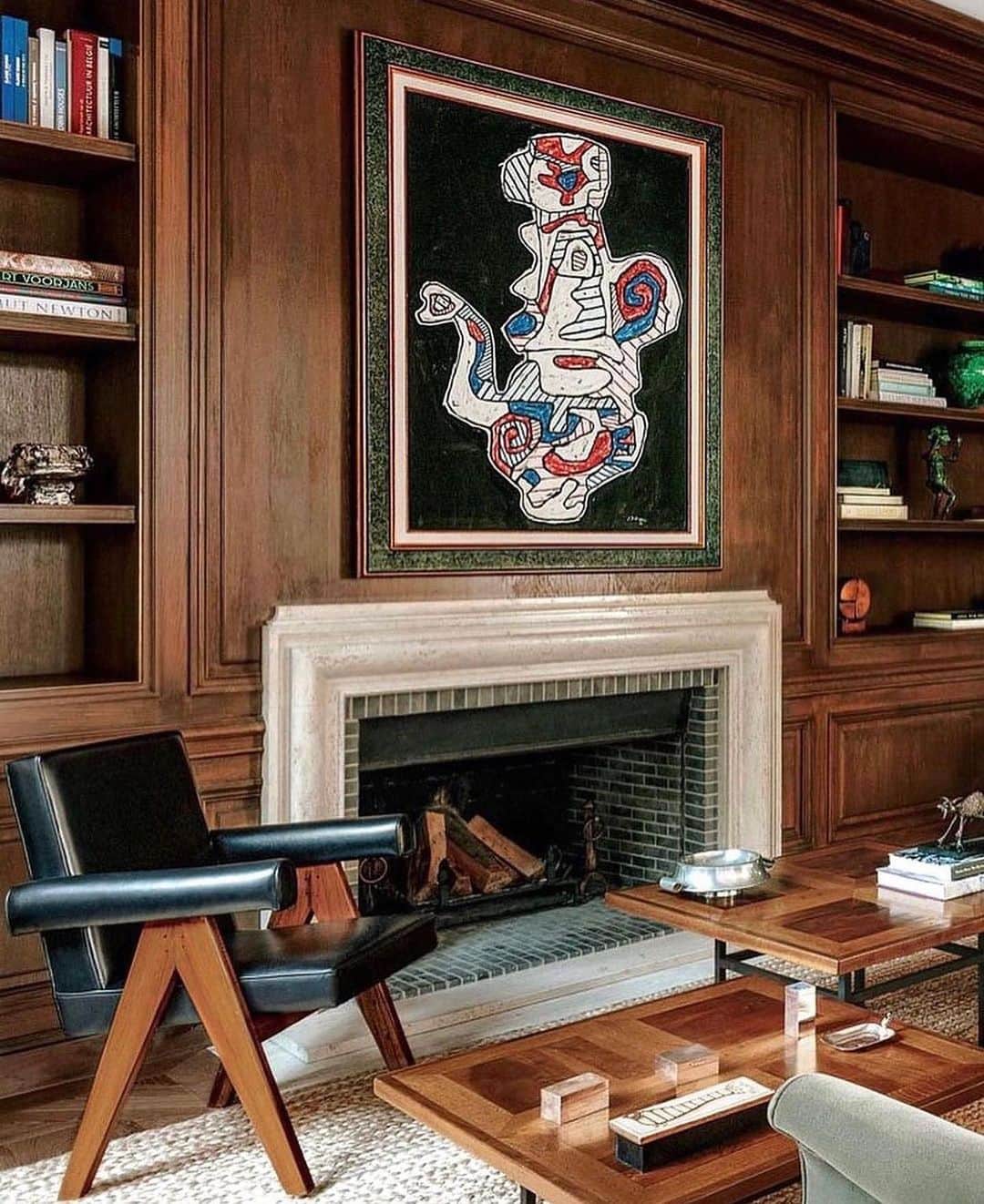 Nora O´Neilのインスタグラム：「A stage for Jean Dubuffet by @nathanlitera  Photo by @matthieusalvaing」