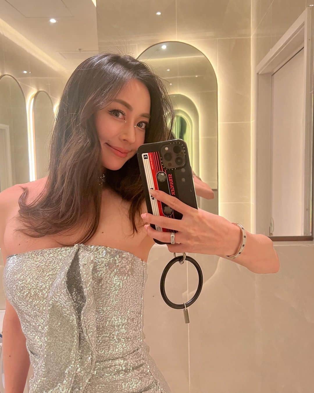 松岡李那のインスタグラム：「Faith , Hope , Love , Charity Dinner 🤍🤍🤍 And Happy Birthday @sinzi.girl and @arekusu 🌈🌈🌈」