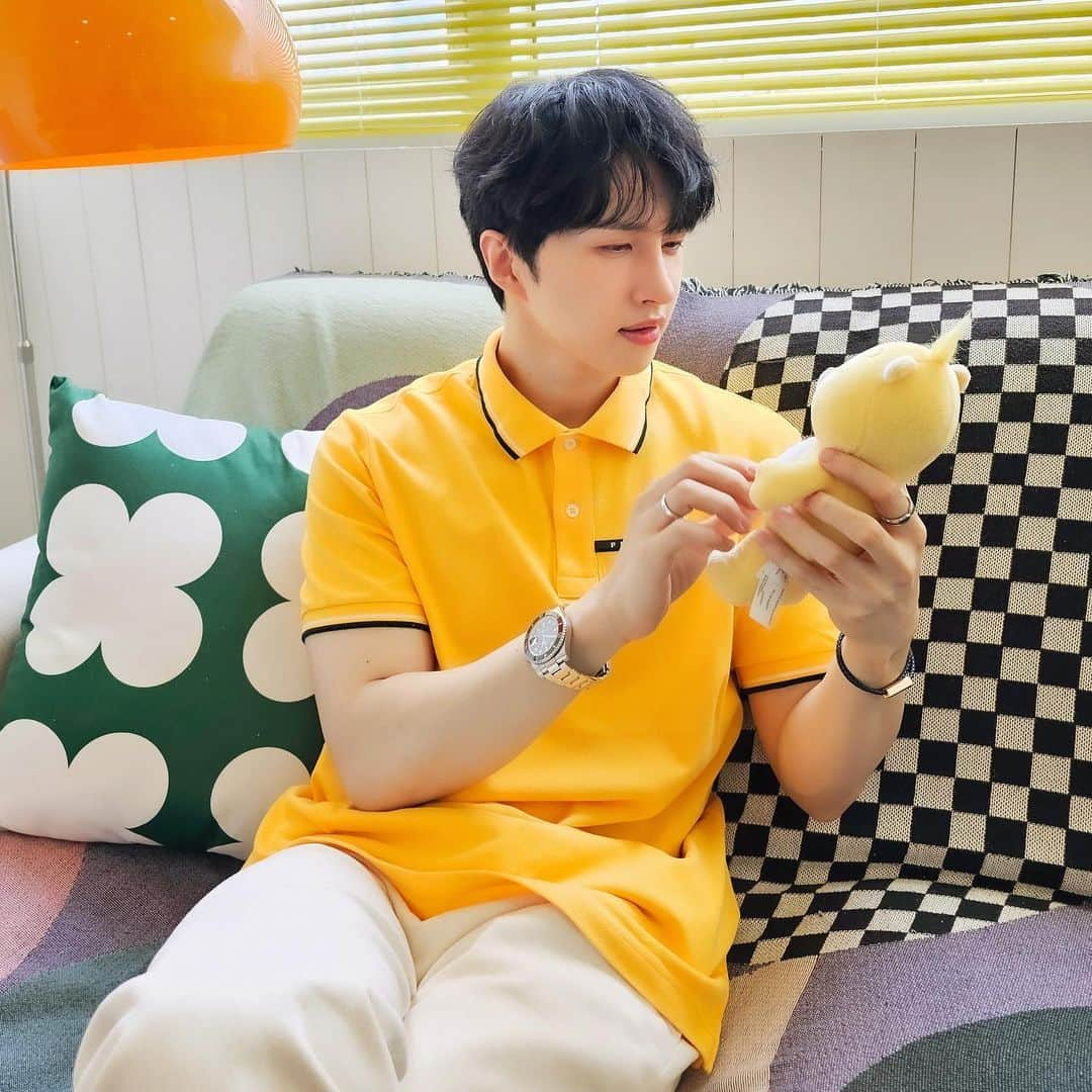 ケンさんのインスタグラム写真 - (ケンInstagram)「💛🐻🪽  #StarLight #뵬뷫애기들 #VIXX #빅스 #KEN #켄 #Cupid」6月12日 0時17分 - keken_0406