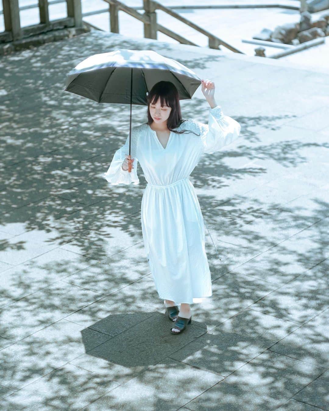 国分真央さんのインスタグラム写真 - (国分真央Instagram)「. 結構前に撮ったものだけど この日の写真が好きで再レタッチ。 北海道は晴れてたけど関東は雨ですね。 晴れ間が恋しいです ☀︎🍃 ⁡」6月12日 0時19分 - mao_kokubu