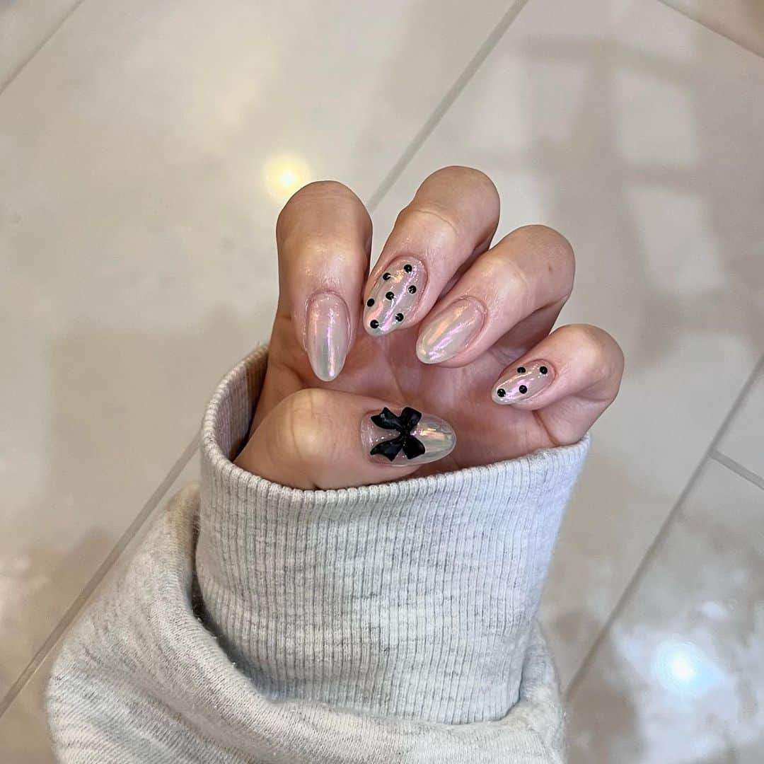 のあぽのインスタグラム：「お気に入りネイル💅🏻❤︎」