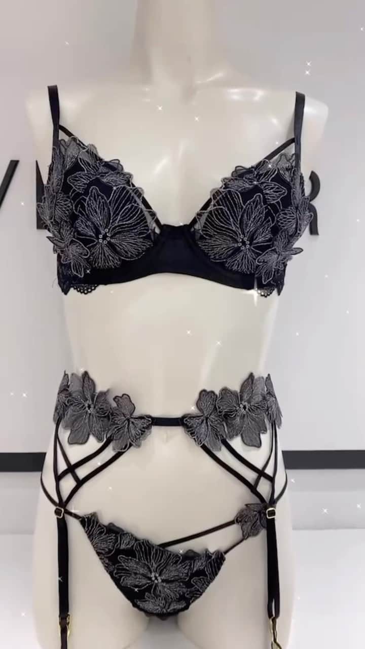 Ravijour福岡PARCO店のインスタグラム