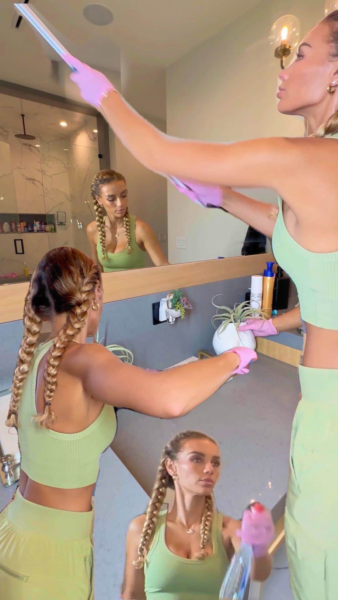 Jena Frumesのインスタグラム：「Deep cleaning MY bathroom🛁 The fact I have to show you guys my box of gloves, so you don’t think I use the same pair my whole existence is exhausting, but here we are.🤣 Sometimes when I’m cleaning, I even wash my hands with the gloves on that might make someone really upset😅 Let’s keep in mind friends that everyone cleans differently, and just because someone doesn’t clean like you doesn’t mean their way is wrong🫶🏽 again I’m not telling you how to clean just showing you how I do🪣🧻  Like video for part 2 if you want to see how I clean my floors🦠🧹  Products linked on my ltk 🧼🧺」
