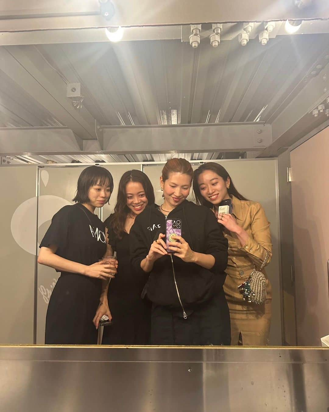 三浦さきえさんのインスタグラム写真 - (三浦さきえInstagram)「I miss seoul already 🥺and miss you always @yuri_mizutani 🫶」6月12日 11時05分 - sakiemiura