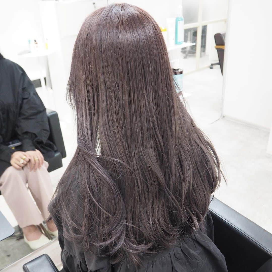 中西結梨花のインスタグラム：「ハイライトベースに透けるグレー🩶ほんのりラベンダー #nakanishi_color」