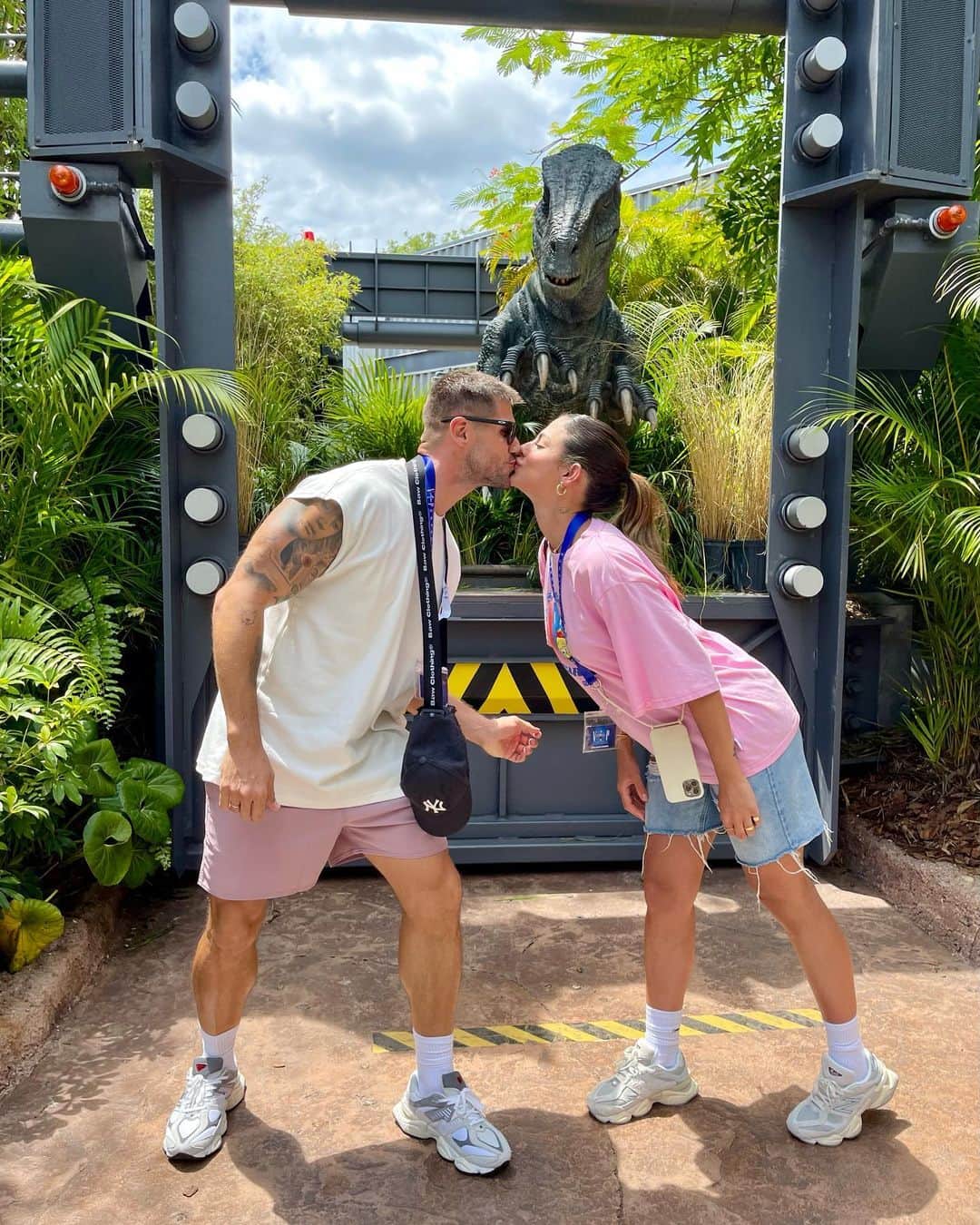Jonas Sulzbachのインスタグラム：「Esse vídeo kkkkk 🤣 Que diaaaaa 🎢」