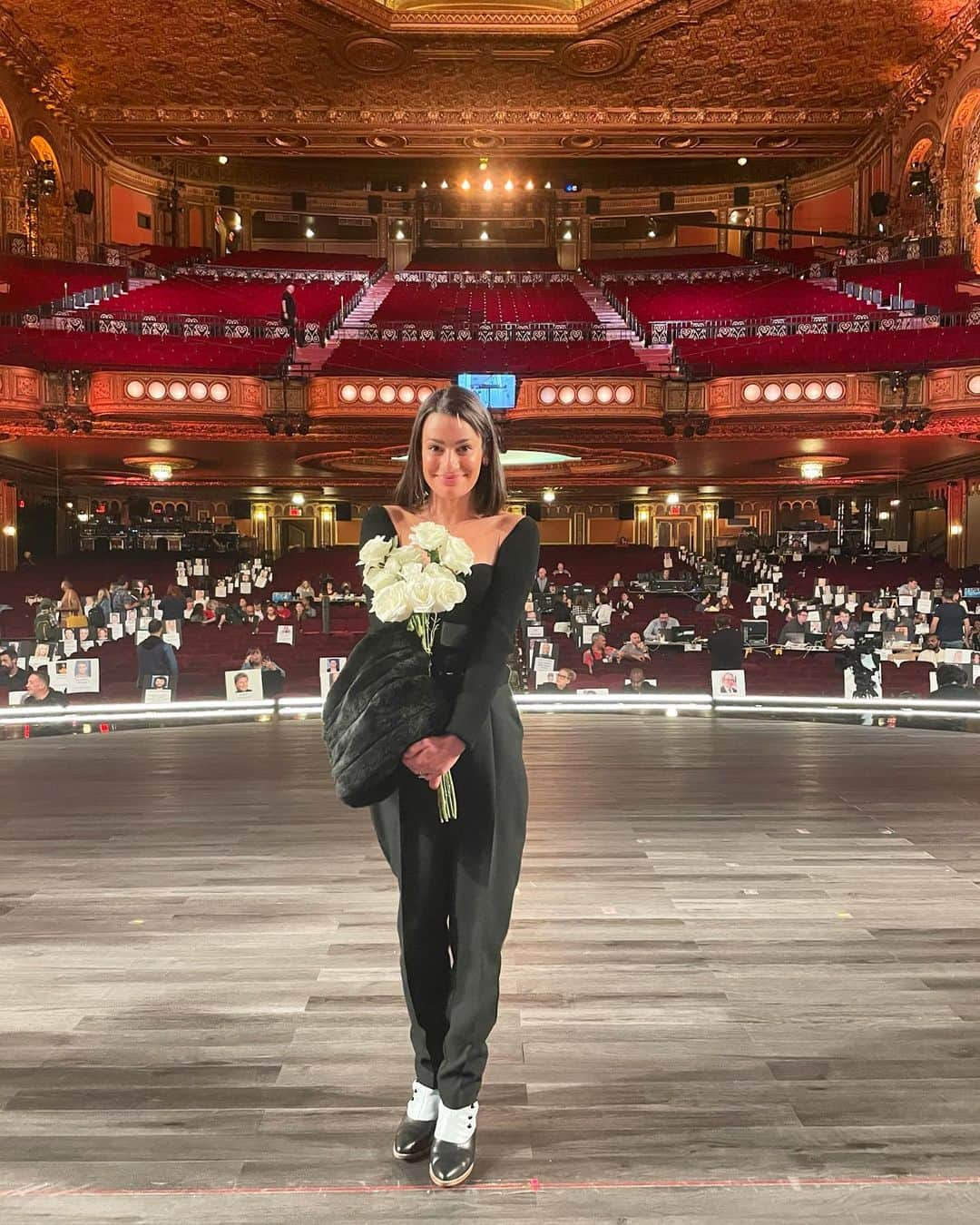 リア・ミシェルのインスタグラム：「Somewhere Rachel Berry is smiling. ❤️ @thetonyawards tonight! @funnygirlbwy」