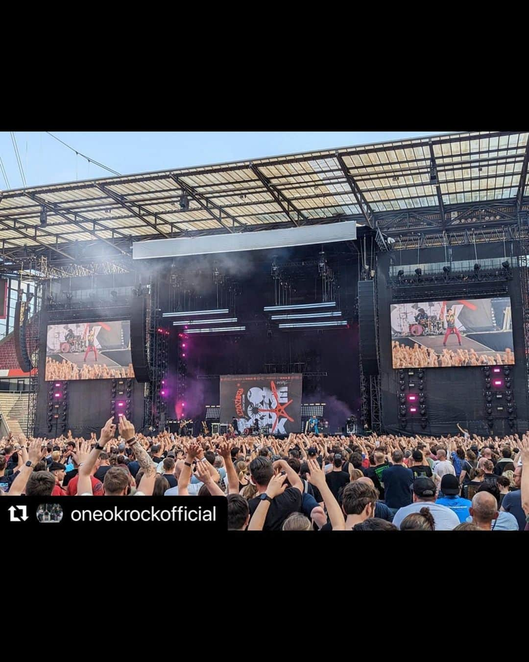 ONE OK ROCK WORLDさんのインスタグラム写真 - (ONE OK ROCK WORLDInstagram)「- ◆MUSE WILL OF THE PEOPLE EUROPE TOUR 2023  Day 3  #Repost @oneokrockofficial ・・・ Cologne!!  ケルン!!  #ONEOKROCK #MUSE #Europe #tour  . #Repost @10969taka with  ・・・  Thank you Köln🇩🇪  ありがとう　ケルン🇩🇪  #willofthepeopleworldtour2023 #oneokrock #köln#muse  . #Repost @tomo_10969  ・・・ Cologne🔥🔥🔥  Köln🔥 Ich hatte so viel Spaß! Danke fürs Zuschauen!☺️  ころぉん🔥🔥🔥  おはよう☺️✨ 空が抜けてて、気持ちよかったなぁ 今日もいい1日になりますように🌈🕊  ケルン🔥 とても楽しかったです！ 見てくれてありがとうございました！☺️  Good morning ☺️✨ The sky was clear and it felt good. I wish you a good day.🌈🕊  Cologne i🔥 I had so much fun! Thanks for watching! ☺️  @muse @oneokrockofficial  @kazulenphoto 📸  #willofthepeople #luxurydisease #oneokrock #drummer #cologne  . #Repost @toru_10969 ・・・ Cologne🇩🇪  ケルン🇩🇪  @muse #willofthepeople  - #WILLOFTHEPEOPLEEUROPETOUR2023 #Germany #oneokrockofficial #10969taka#toru_10969#tomo_10969 #ryota_0809#fueledbyramen#luxurydisease」6月12日 12時15分 - oneokrockworld