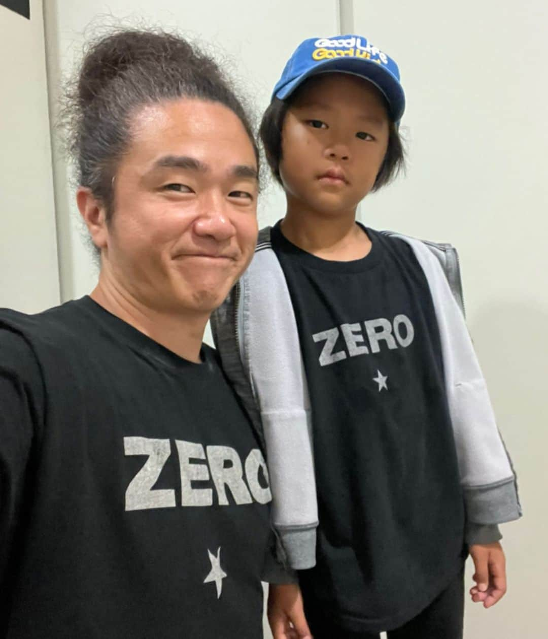 Jaeyoon Choiさんのインスタグラム写真 - (Jaeyoon ChoiInstagram)「#SmashingPumpkins 고향 Chicago 온다고 #Zero 티셔츠 세트로 입고온 부자」6月12日 7時59分 - jaeyoonc