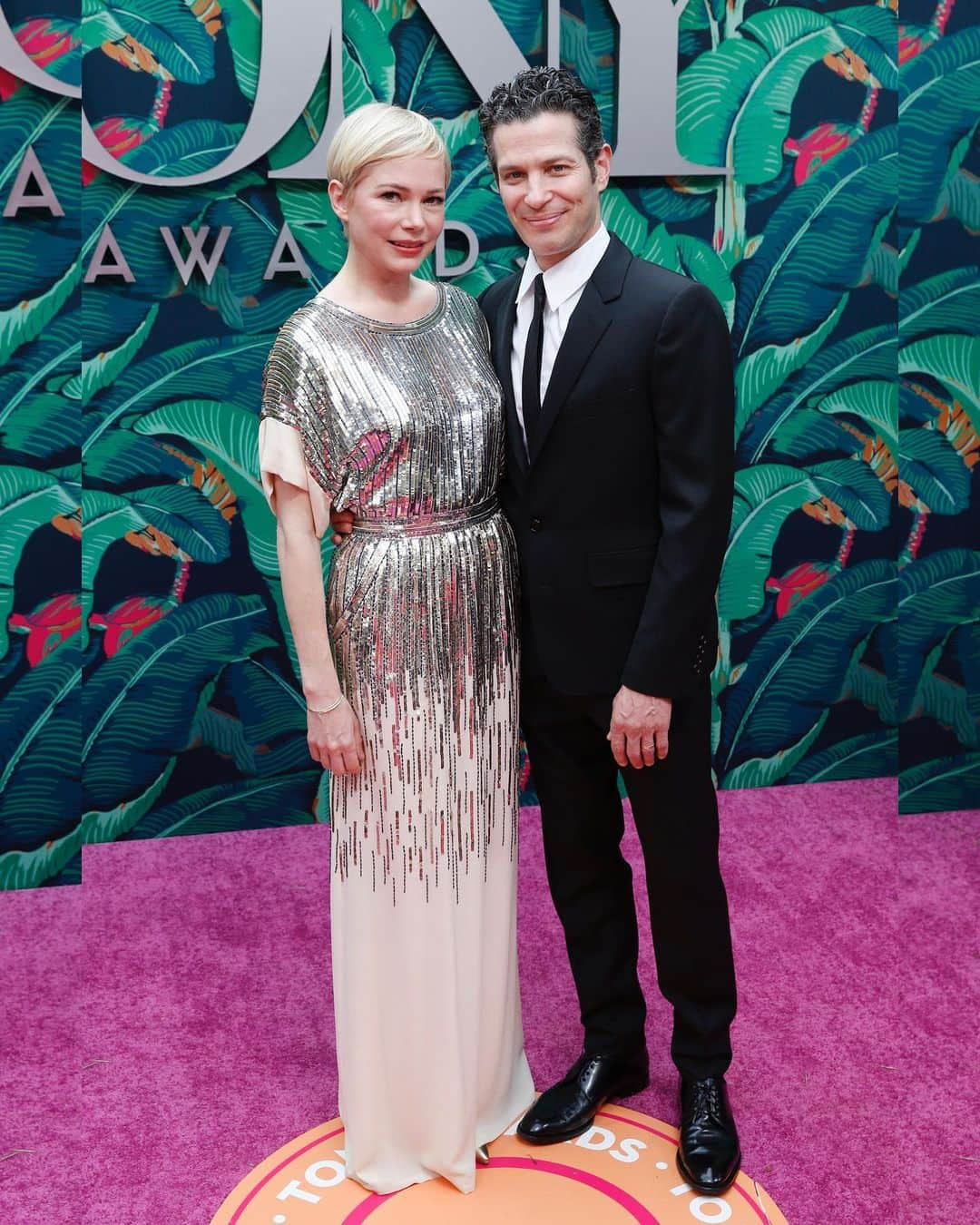 Just Jaredさんのインスタグラム写真 - (Just JaredInstagram)「Michelle Williams is at the Tony Awards to support her husband Thomas Kail, who is nominated for his work as a producer on the "Sweeney Todd" revival. Lots more photos on JustJared.com! #MichelleWilliams #ThomasKail #TonyAwards Photos: Getty」6月12日 8時14分 - justjared